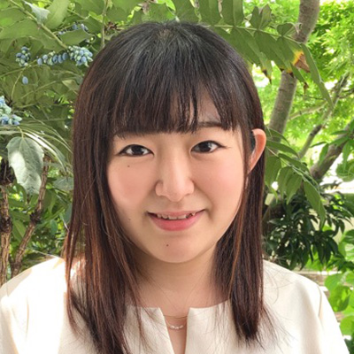 山下 友里奈